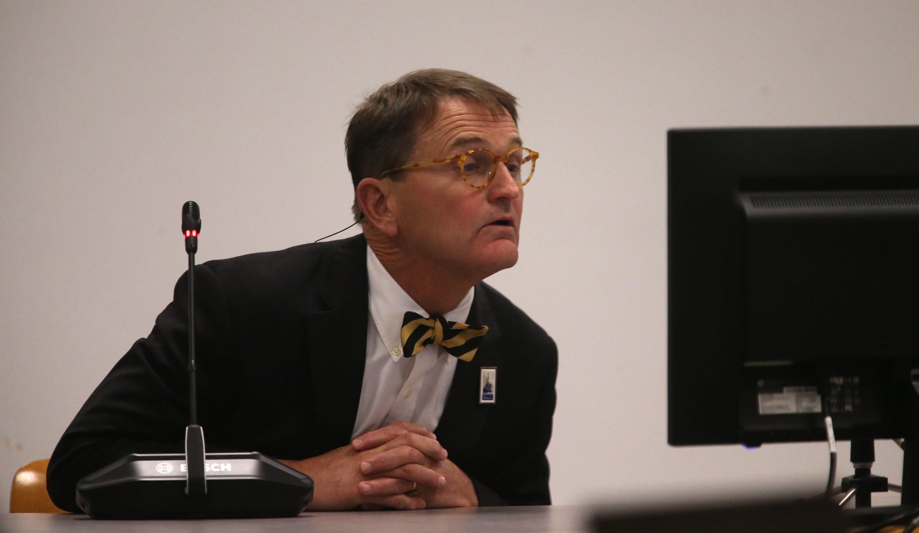 Day 2- Hearings continue on fate of Missouri's lone abortion clinic